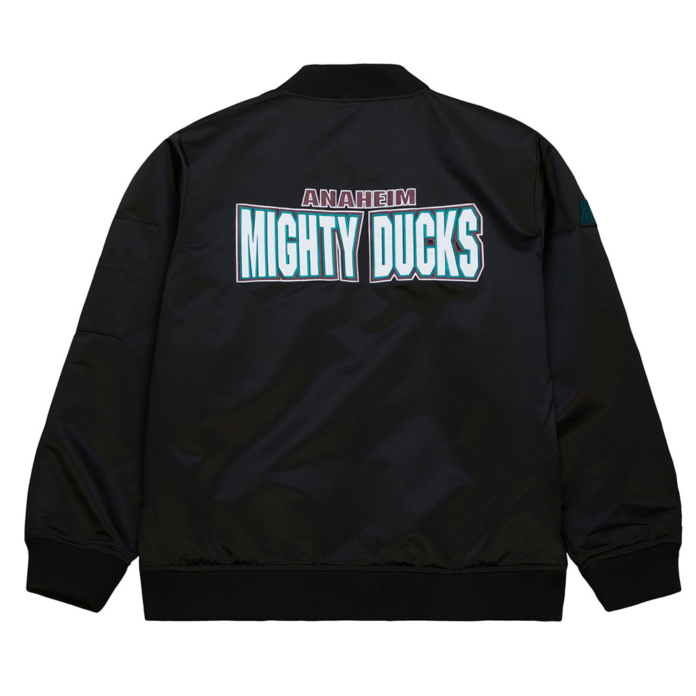 Anaheim Ducks Vintage Logo Lightweight Satin Jacket - Image 2