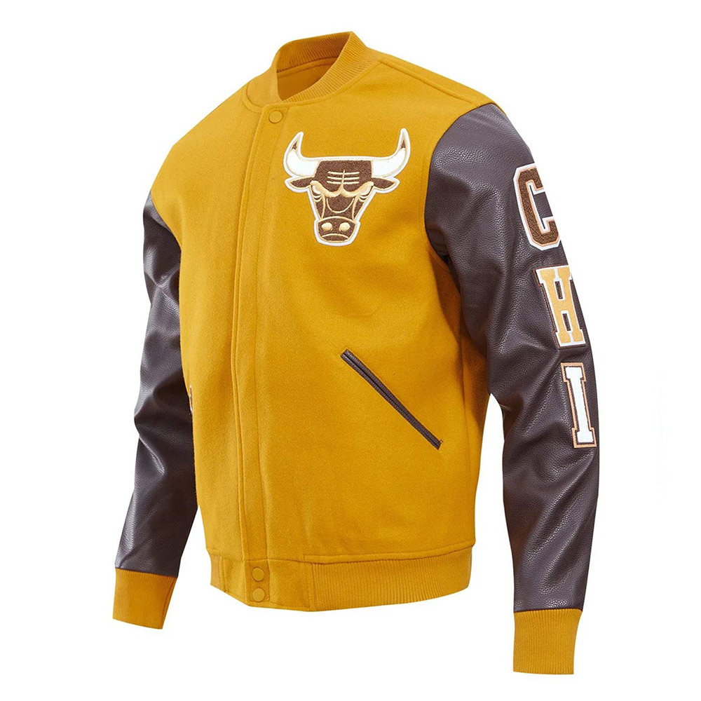Classic Chicago Bulls Varsity Wool/Leather Jacket - Image 11