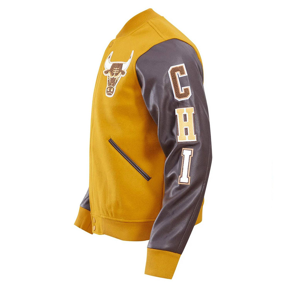 Classic Chicago Bulls Varsity Wool/Leather Jacket - Image 9
