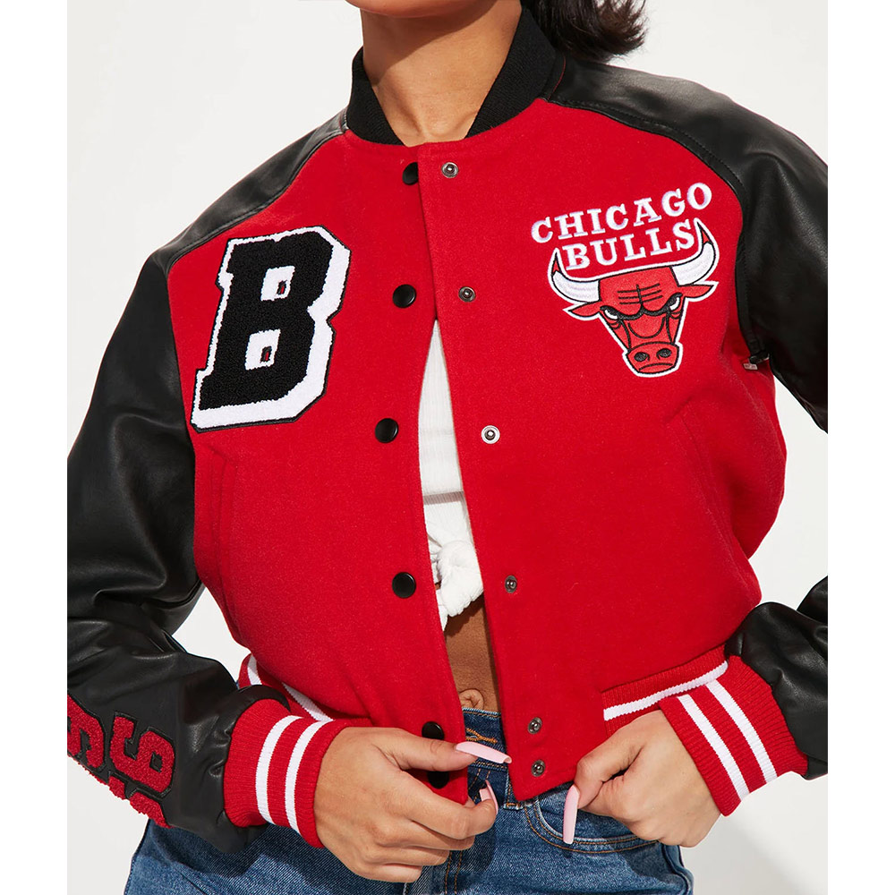 Women’s Chicago Bulls Cropped Varsity Jacket - Image 4