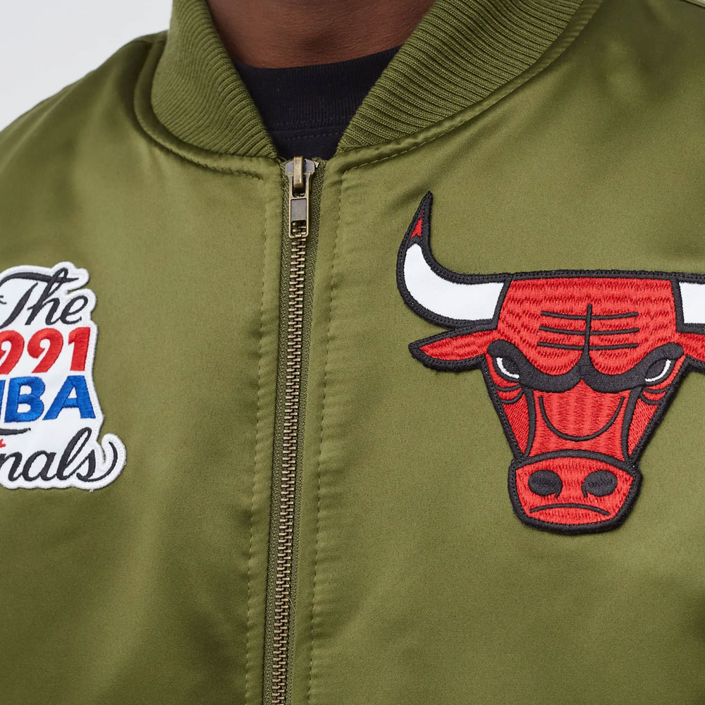 Chicago Bulls Flight Satin Jacket - Image 5