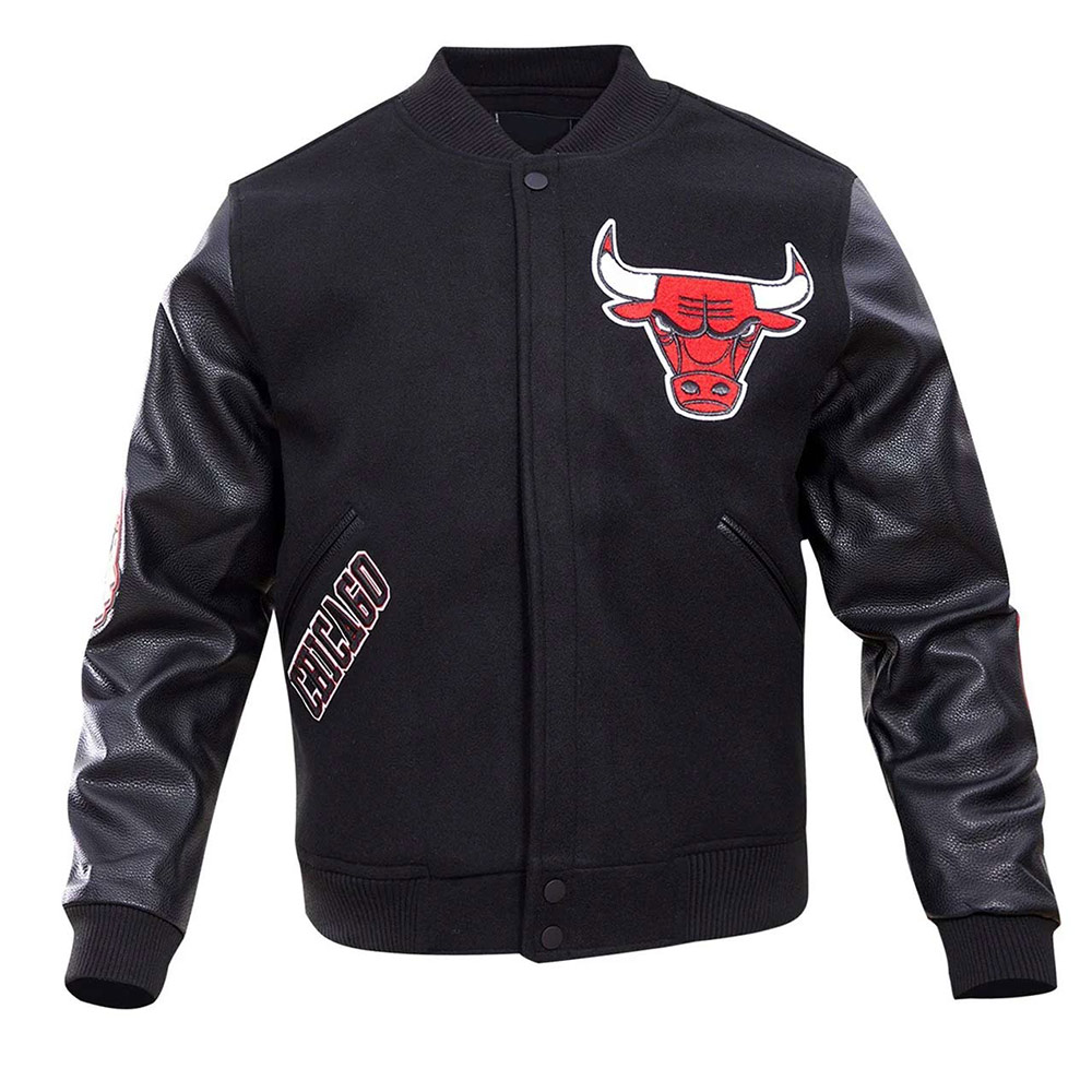 Classic Chicago Bulls Varsity Wool/Leather Jacket - Image 3