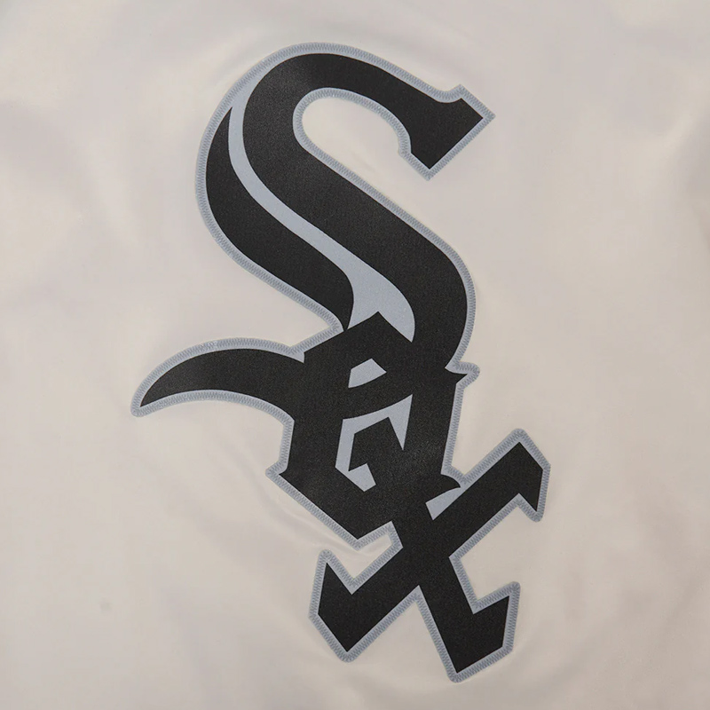 Classic Chicago White Sox Satin Jacket - Image 11