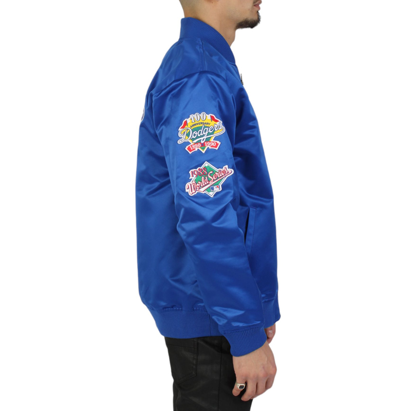 LA Dodgers Vintage Logo Royal Lightweight Satin Jacket - Image 6