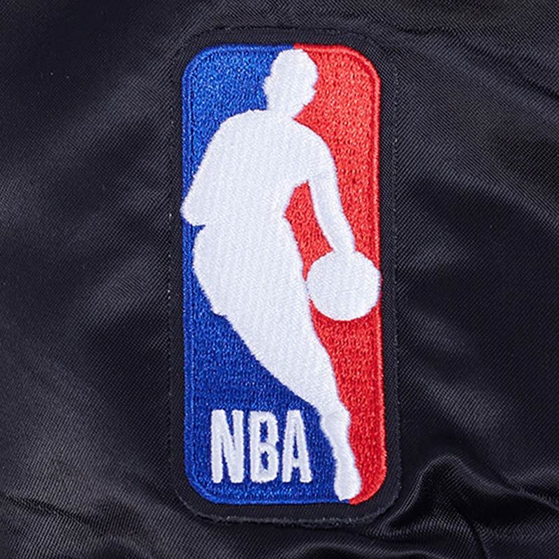 NY Knicks Souvenir Satin Jacket - Image 18